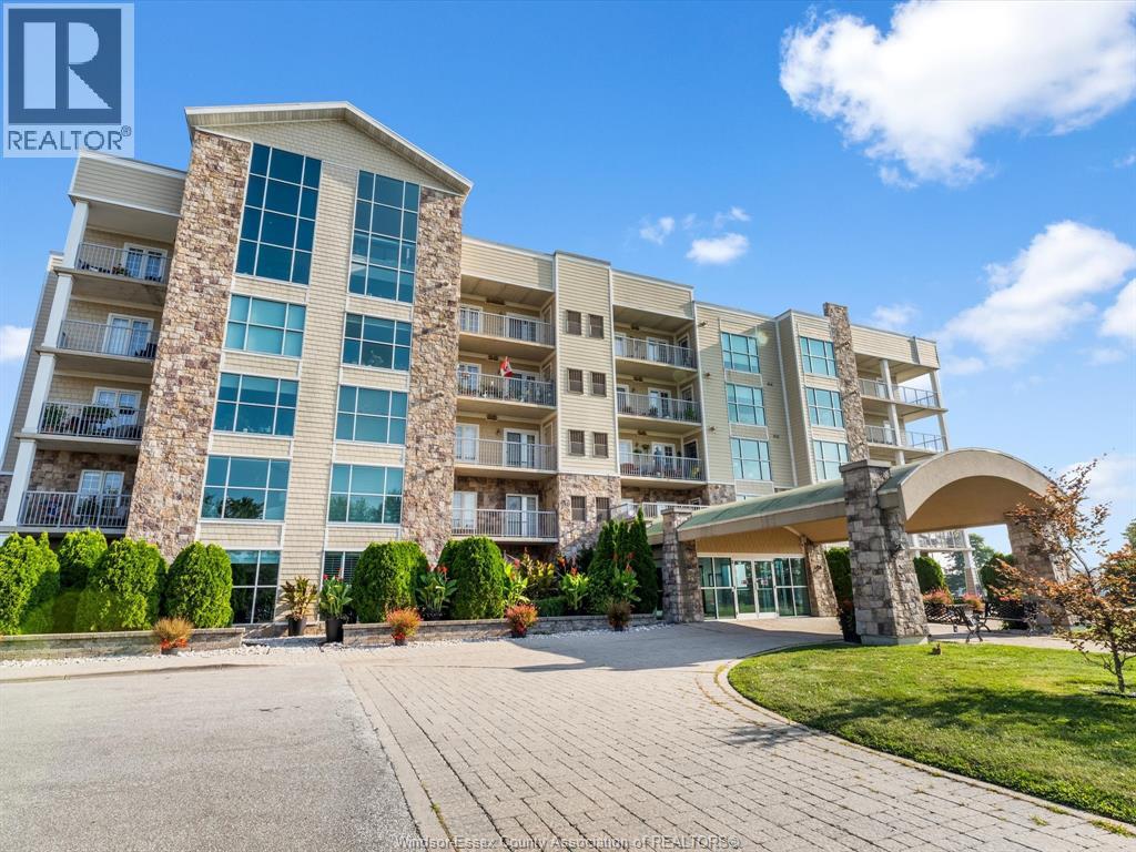 34 Boblo Island Boulevard Unit 406, Amherstburg, ON N9V 0C4