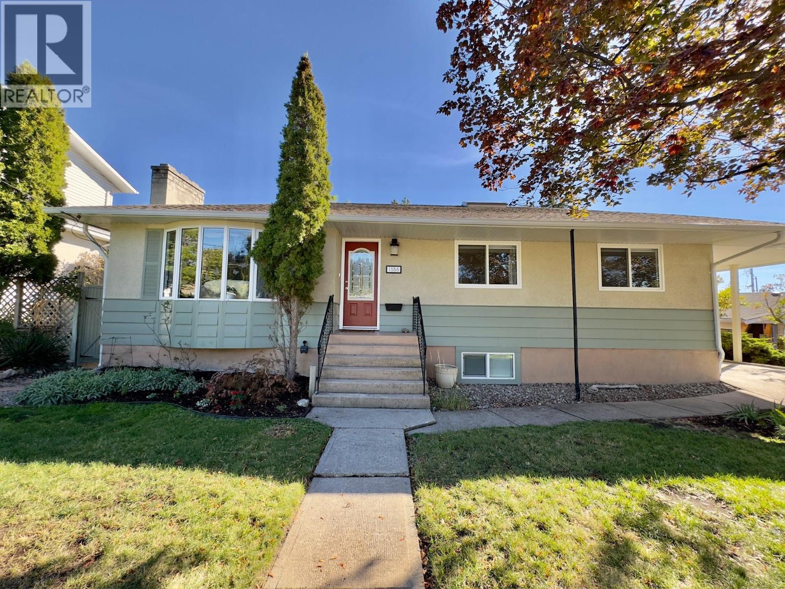 1556 Duncan Ave E, Penticton, BC V2A 2X8