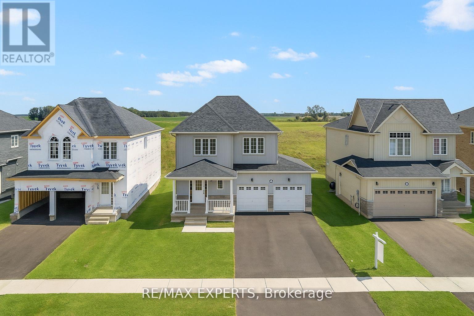 282 Springfield Cres, Clearview, ON L0M 1S0