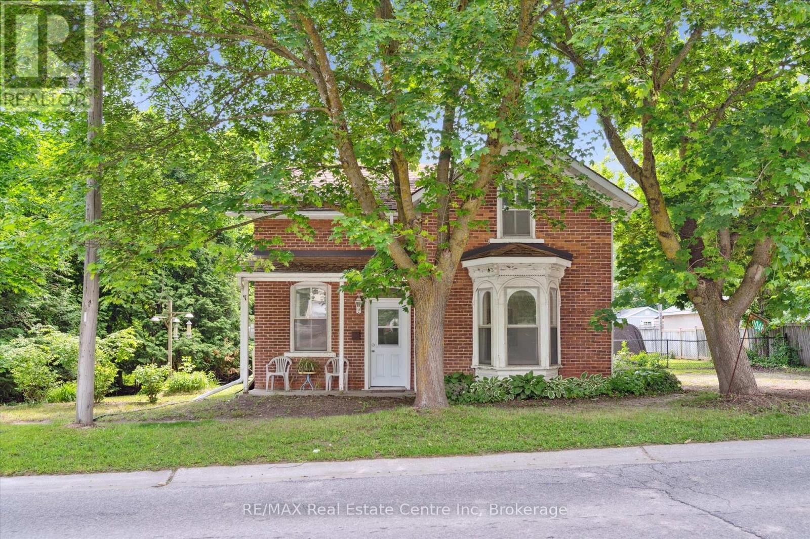 46 Wellington Road 19 Rd, Centre Wellington, ON N0B 1J0