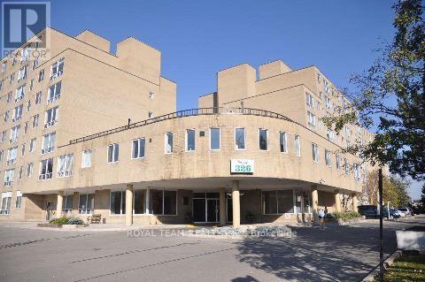 116 326 Major Mackenzie Dr, Richmond Hill, ON L4C 8T4