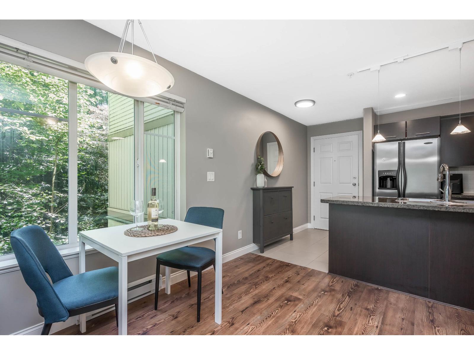 5454 198 Street Unit 107, Langley, BC V3A 1G2