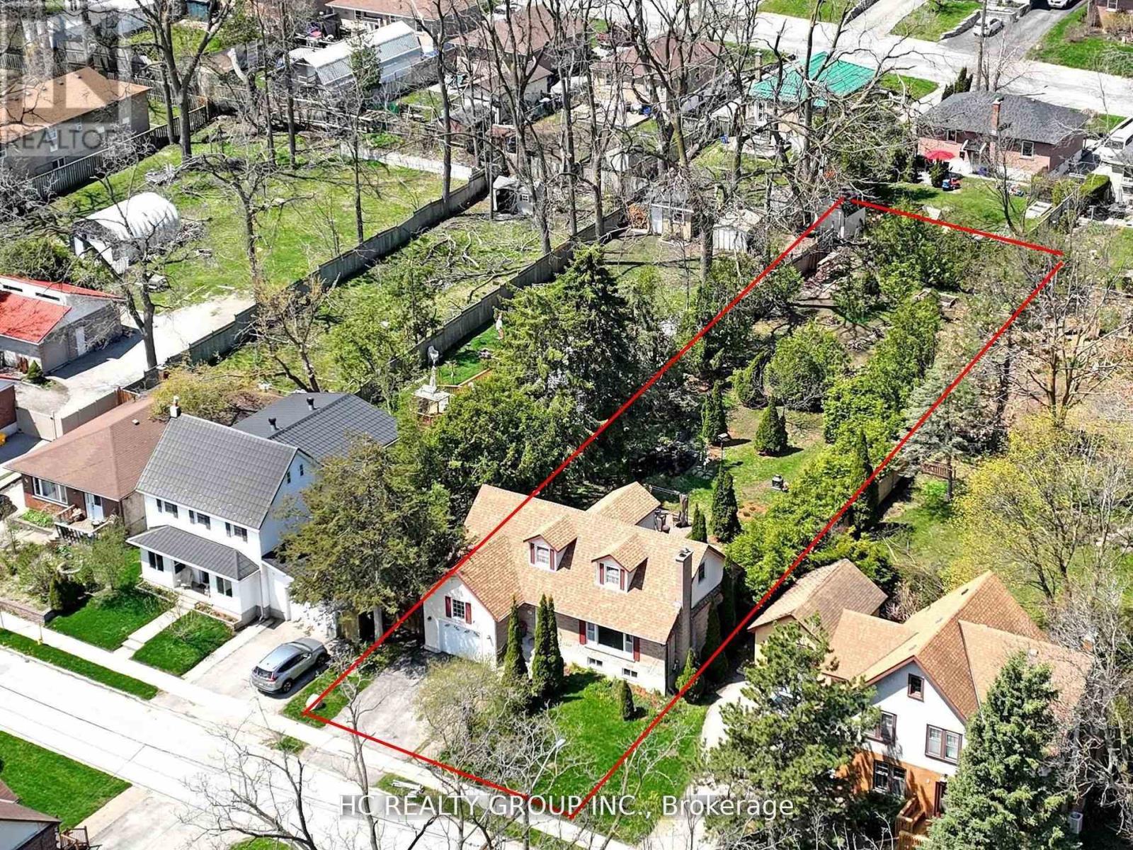 10 North St, Barrie, ON L4M 2R9