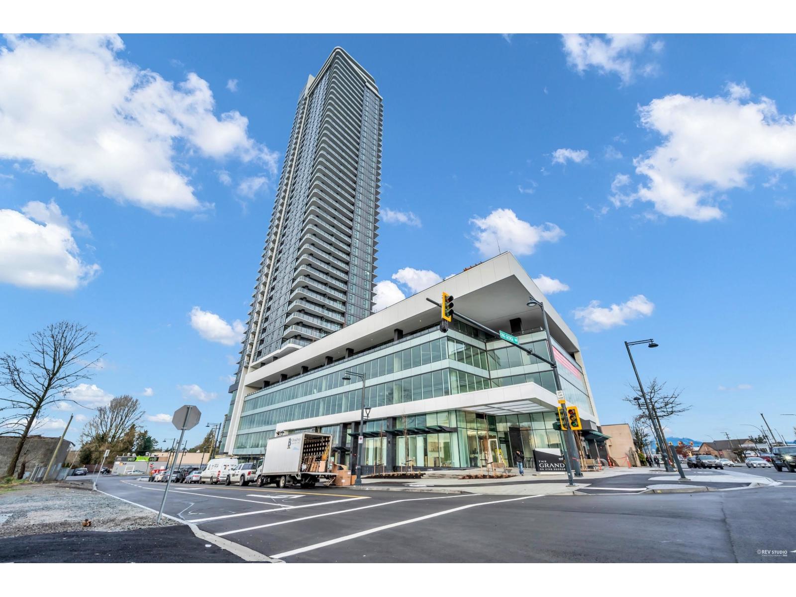 10750 135a Street Unit 1905, Surrey, BC V3T 4E2