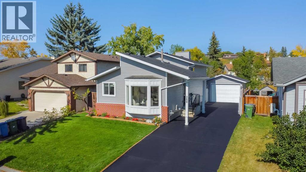 268 Deersaxon Cir SE, Calgary, AB T2J 6R5