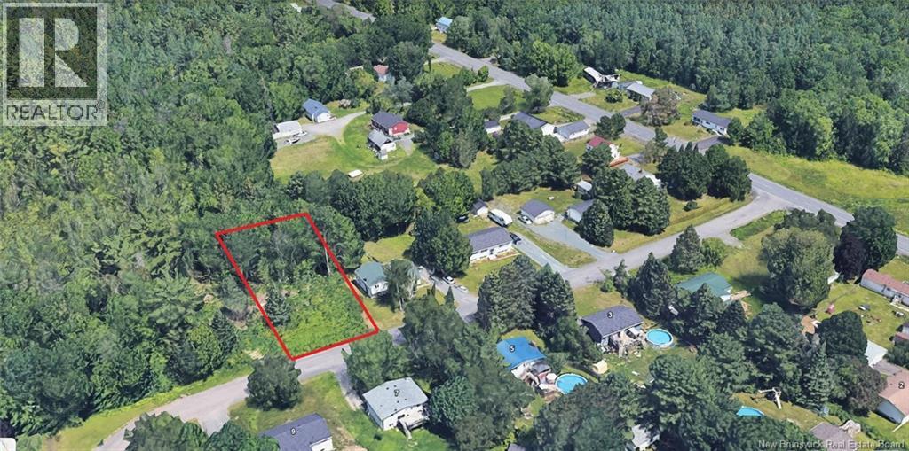 8 Graham St, Lower Lincoln, NB E3B 7E8