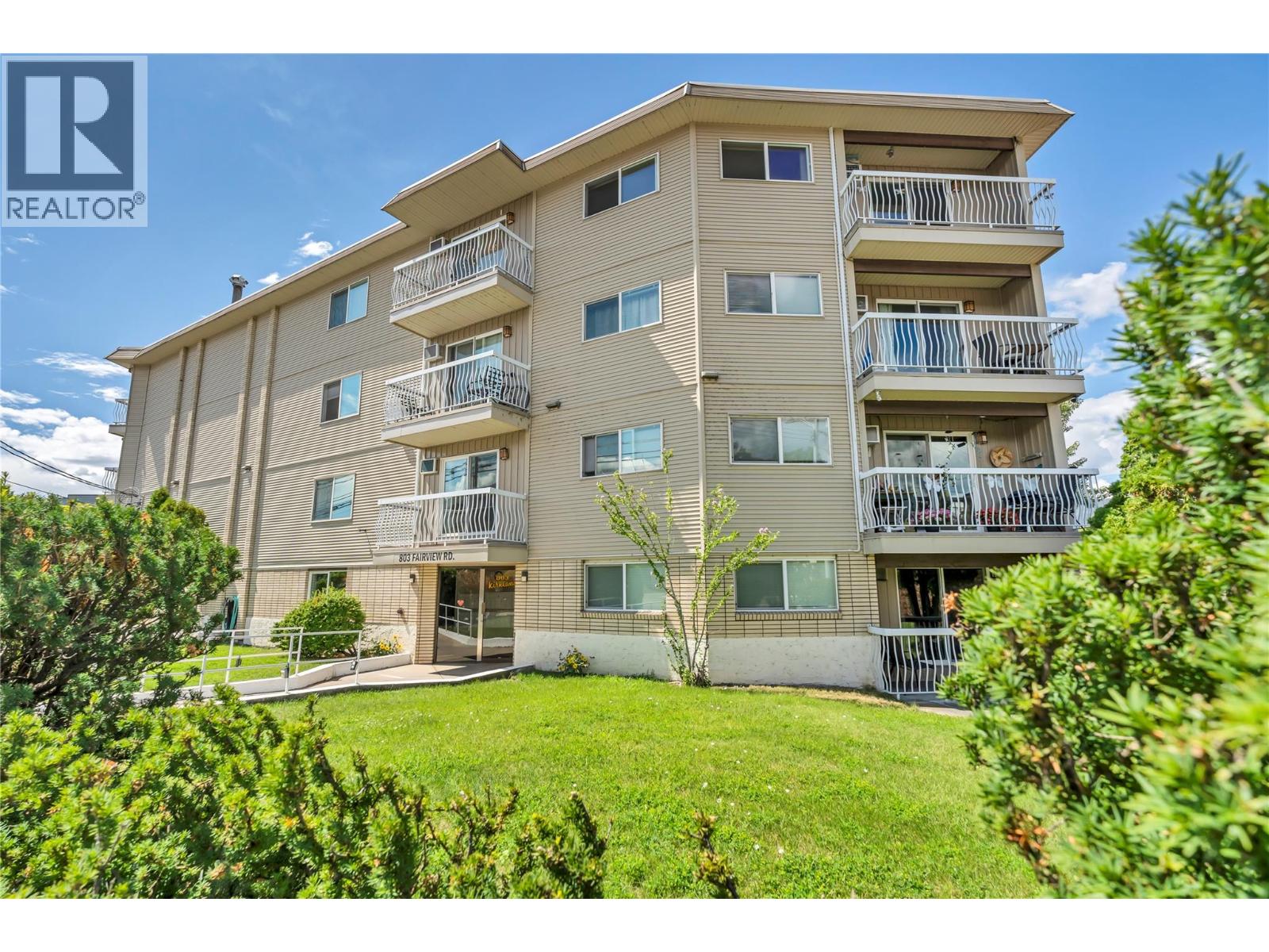 803 Fairview Road Unit 201, Penticton, BC V2A 5Y7