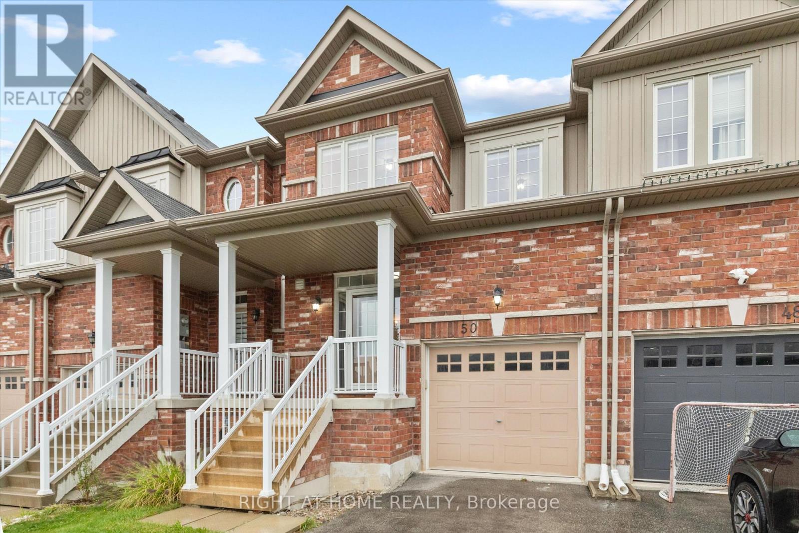 50 Luisa St, Bradford West Gwillimbury, ON L3Z 2A5