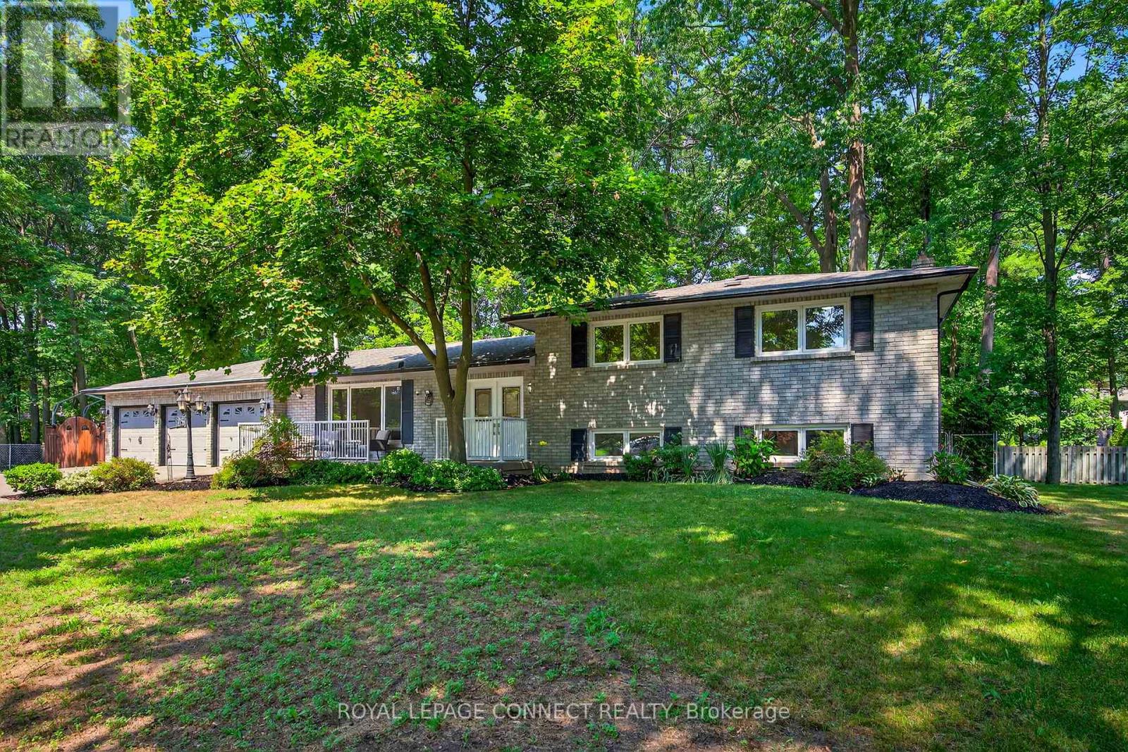 10 Donaldson Rd, East Gwillimbury, ON L9N 1J2