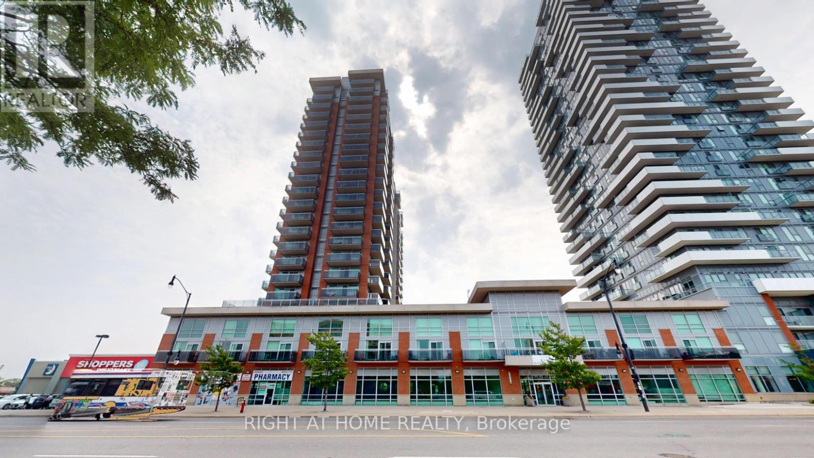509 215 Queen St E, Brampton, ON L6W 0A9