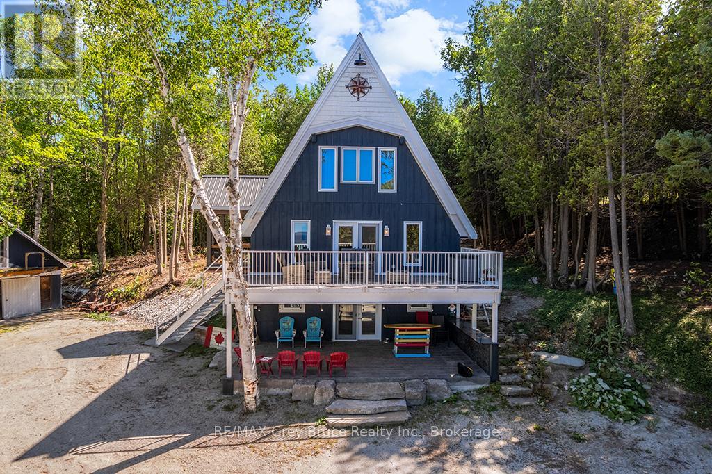 504075 Grey Road 1 Rd, Georgian Bluffs, ON N0H 2T0