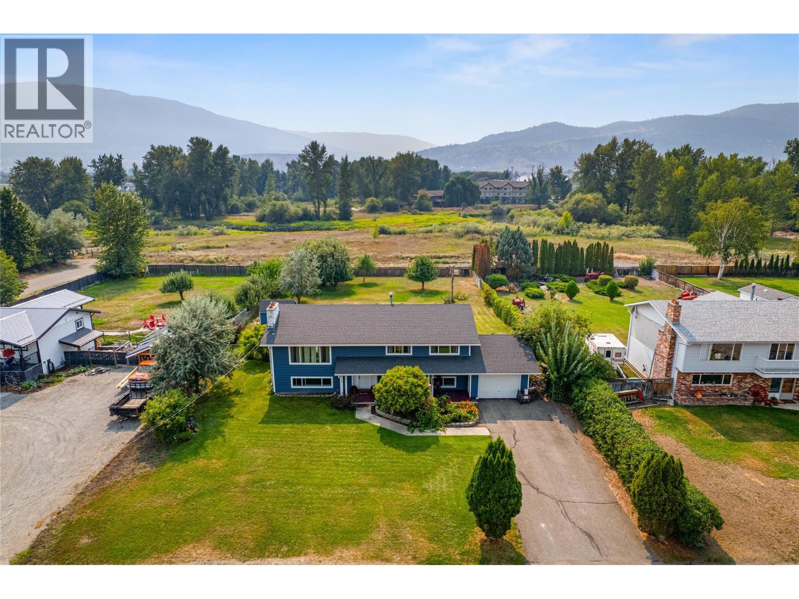2176 Blackwell Ave, Merritt, BC V1K 1J8