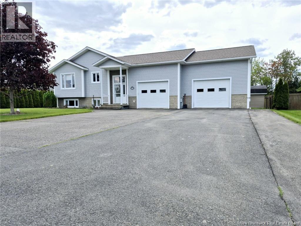 85 Taylor, Grand Falls, NB E3Y 3W6