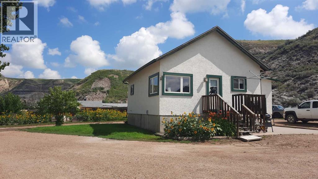 701 Secondary 576 Hwy, Drumheller, AB T0J 0Y0
