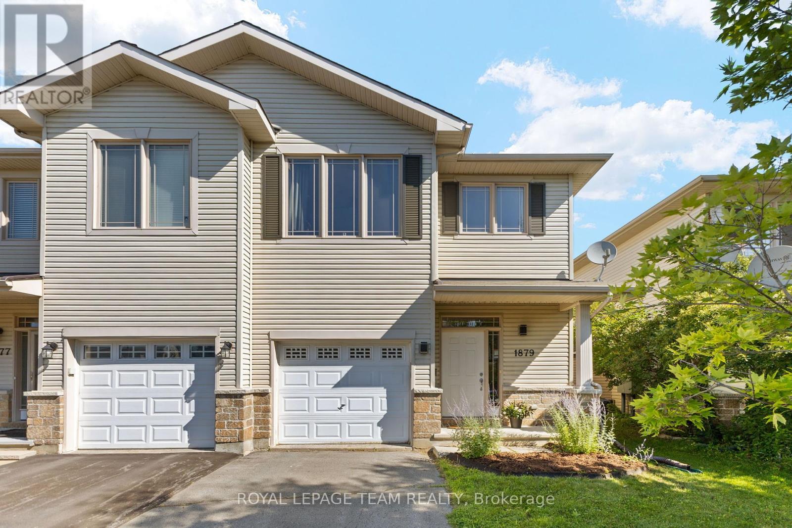 1879 Arrowgrass Way, Ottawa, ON K4A 0C9