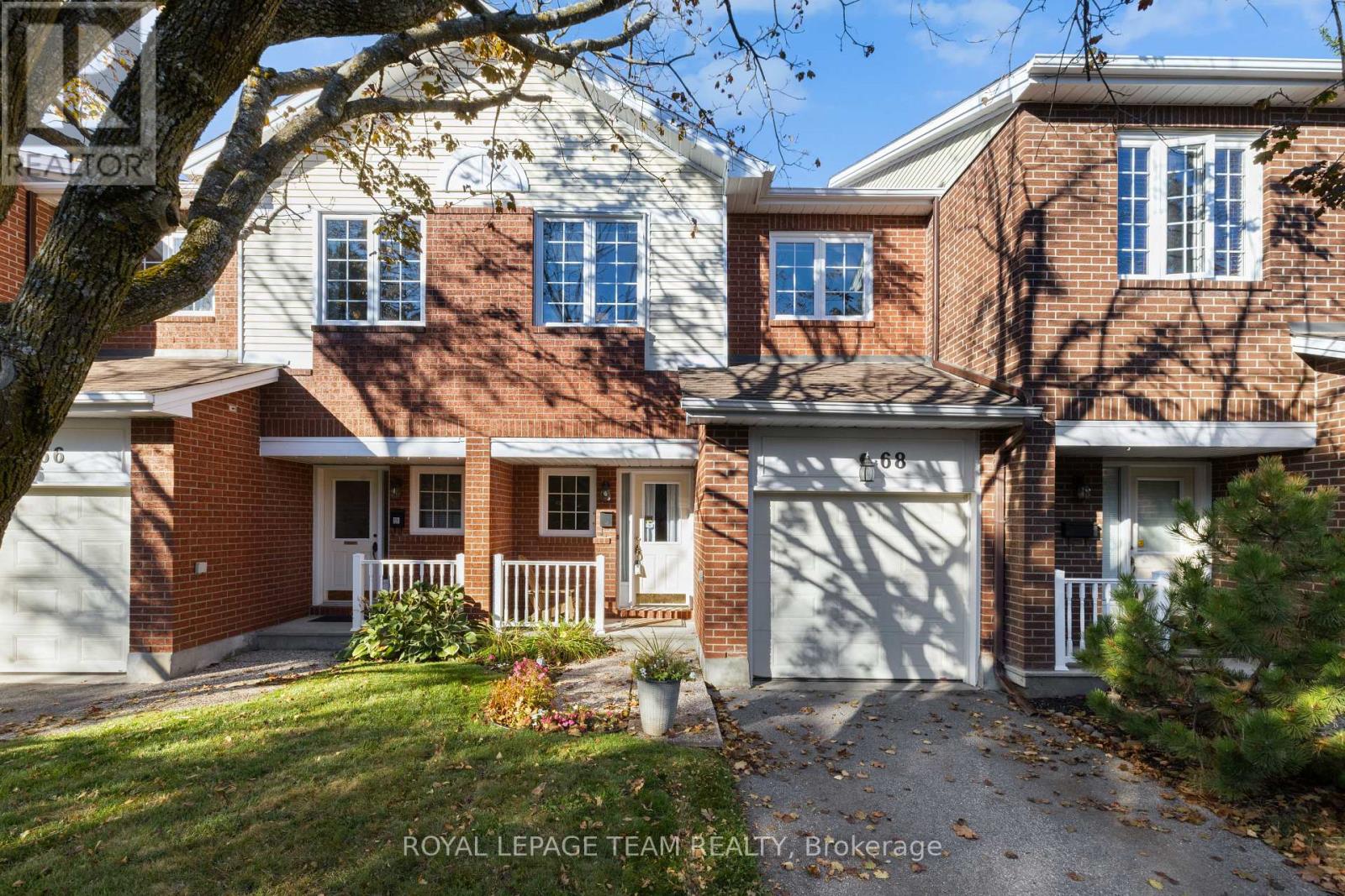 31 68 Grandcourt Dr, Ottawa, ON K2G 5W9