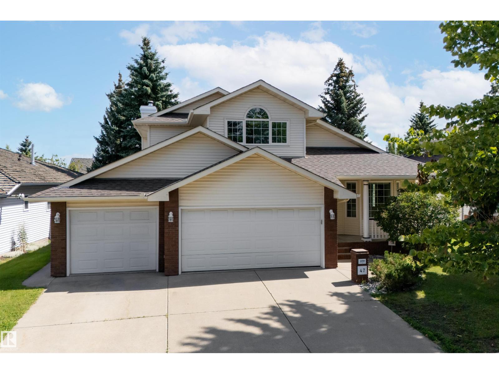 47 Ridgemont Way, Sherwood Park, AB T8A 5M9