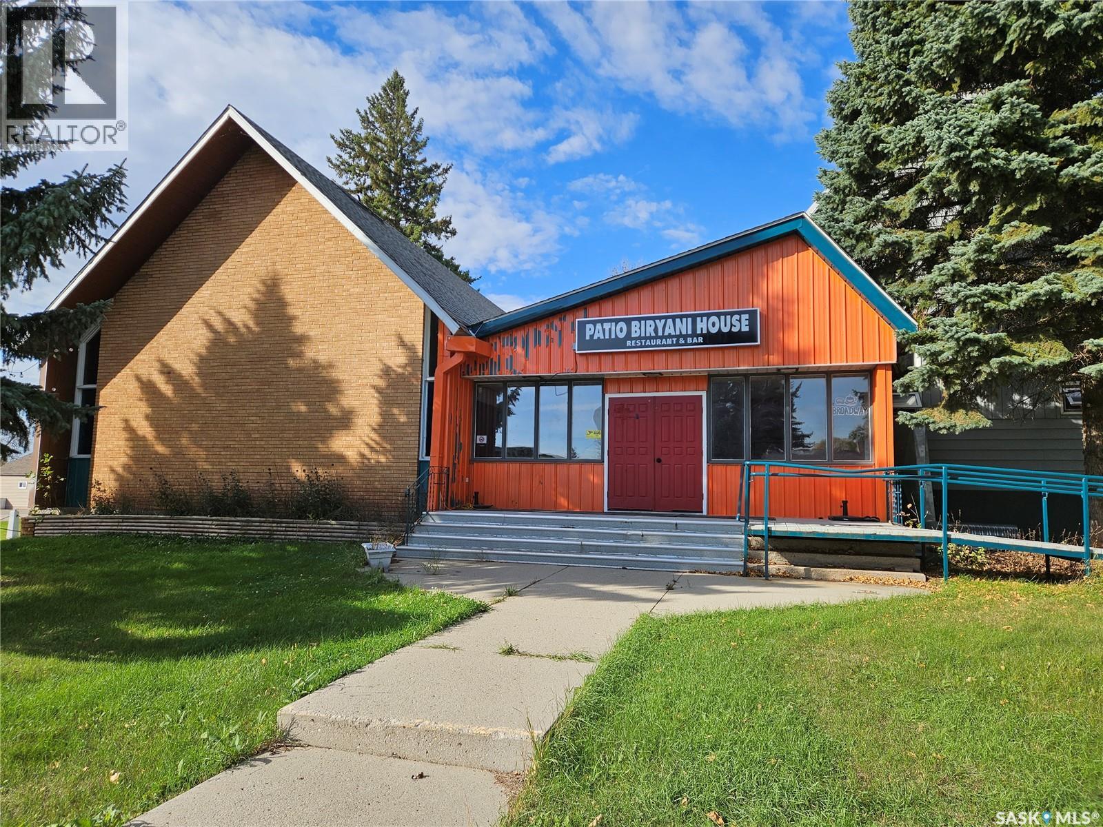19 Broadway St, Redvers, SK S0C 2H0