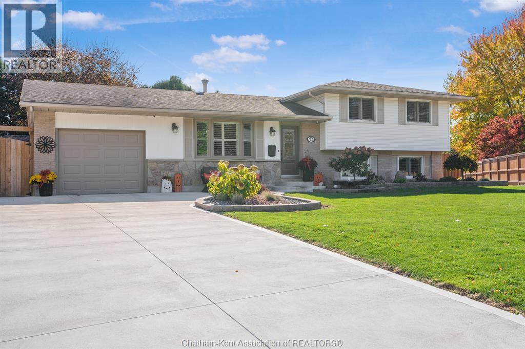 22 Dove Pl, Chatham, ON N7L 1H2