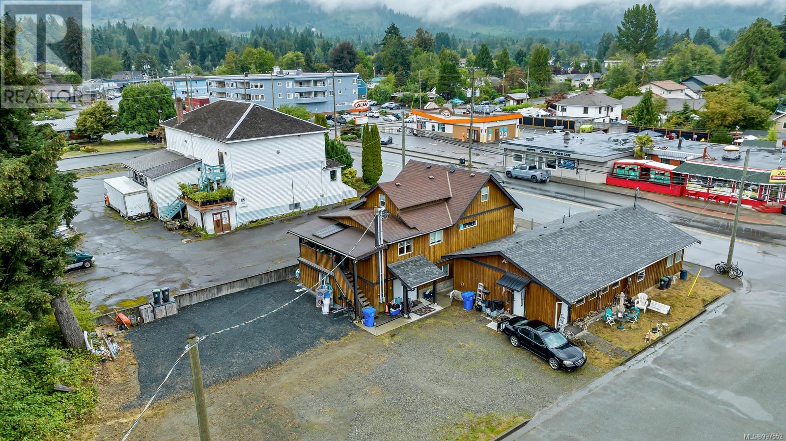161 S Shore Rd, Lake Cowichan, BC V0R 2G0