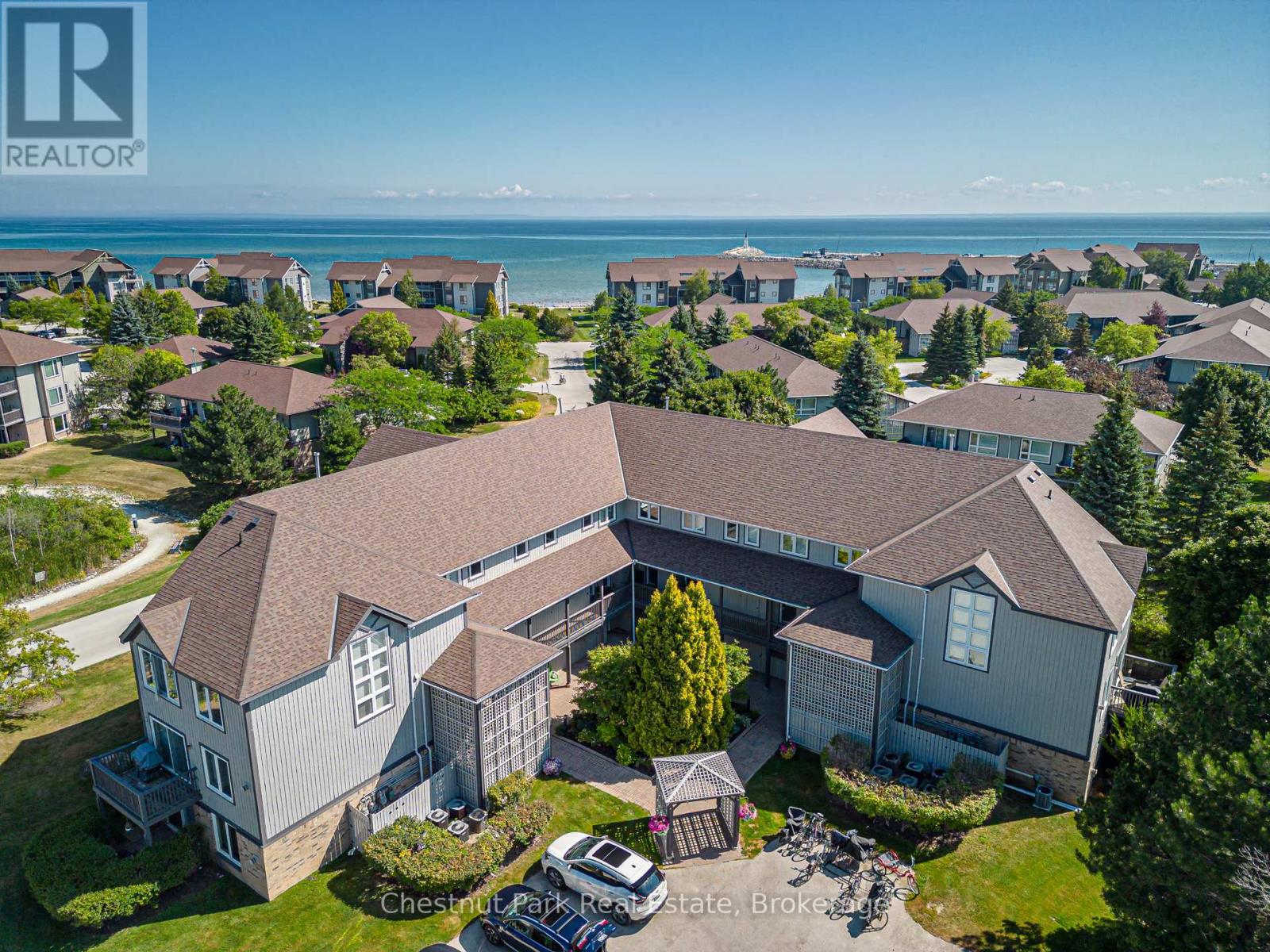 714 Johnston Park Ave, Collingwood, ON L9Y 5C7