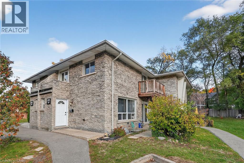 973 Francis Road Unit 1, Burlington, ON L7T 3Z1