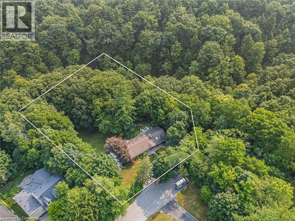 937 Montgomery Dr, Ancaster, ON L9G 3H6