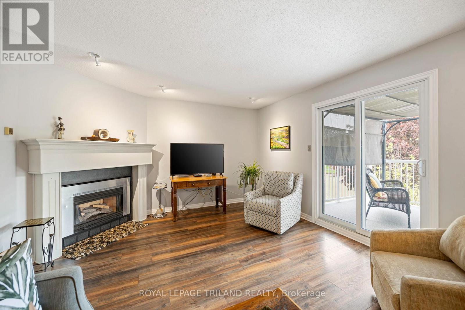 36 301 Carlow Rd, Central Elgin, ON N5L 1B7