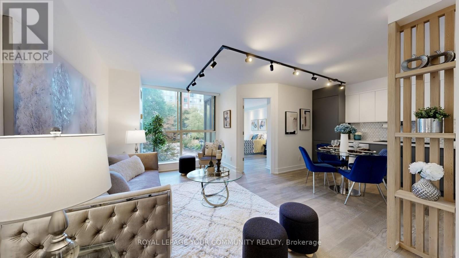 233 22 Southport St, Toronto, ON M6S 4Y9