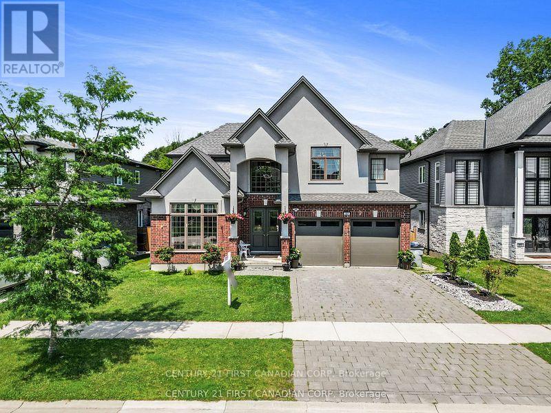 207 Union Ave, Middlesex Centre, ON N0L 1R0
