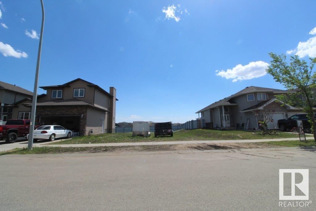 106 Av NW 10517, Morinville, AB T8R 0E7 MLS E4381577 Houseful