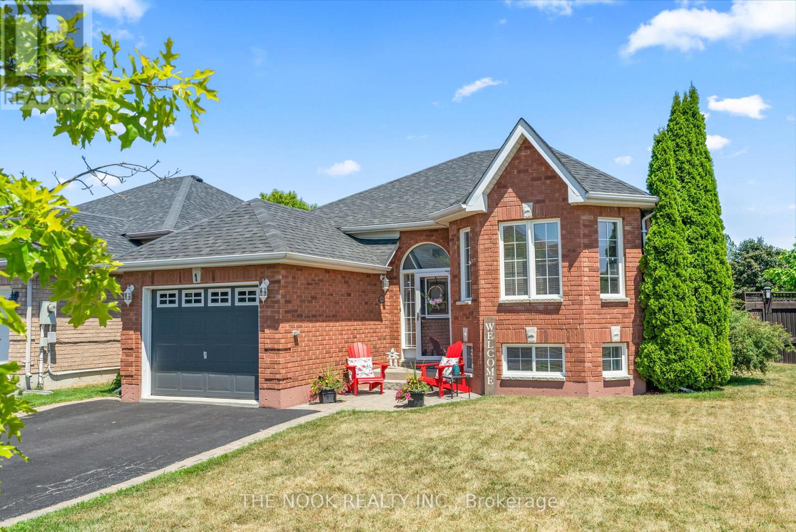 1 William Jose Ct, Clarington, ON L1B 1N7
