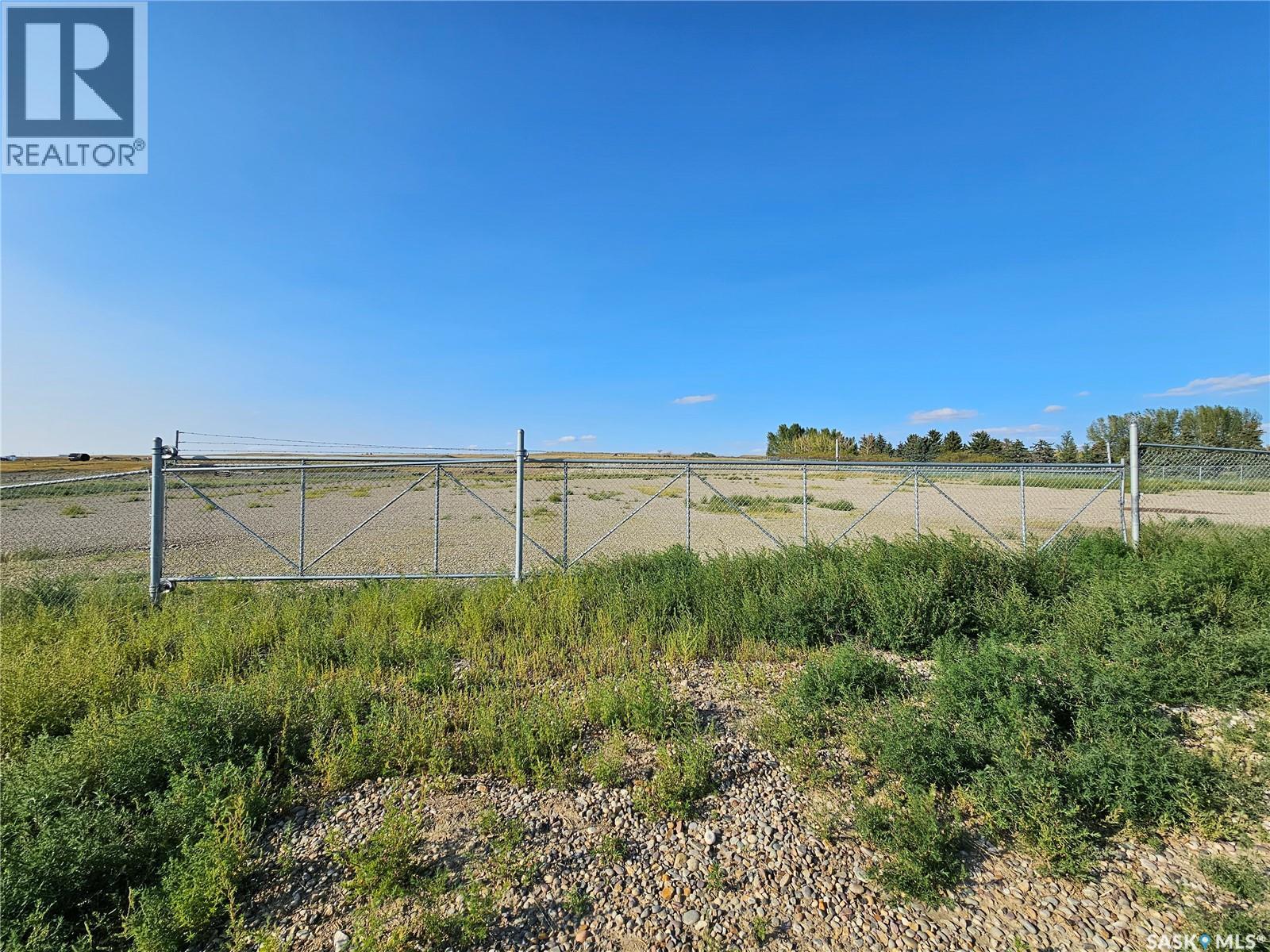 2687 N Service Rd W, Swift Current, SK S9H 5M1