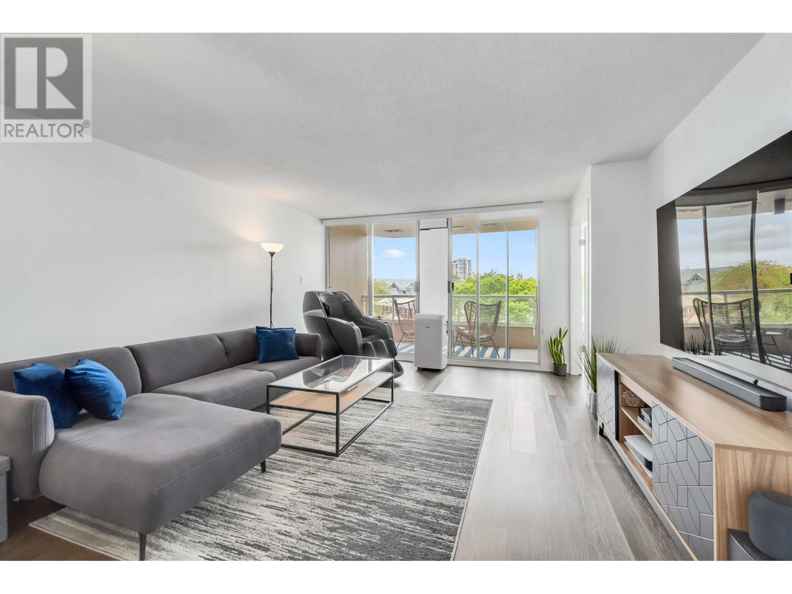 1045 Quayside Drive Unit 405, New Westminster, BC V3M 6C9
