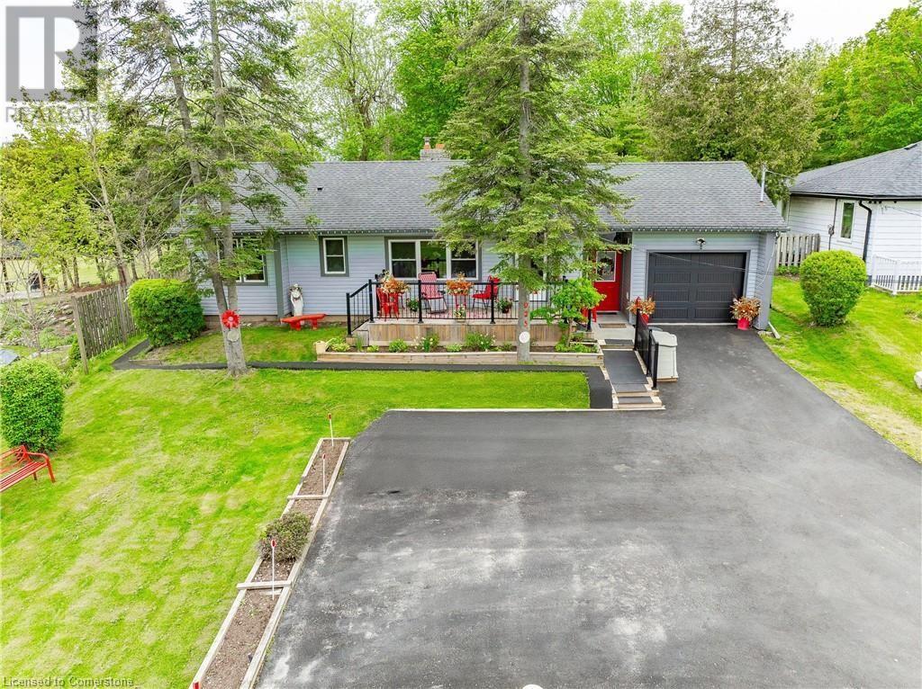 925 Highway 6 N, Hamilton, ON L0R 1V0