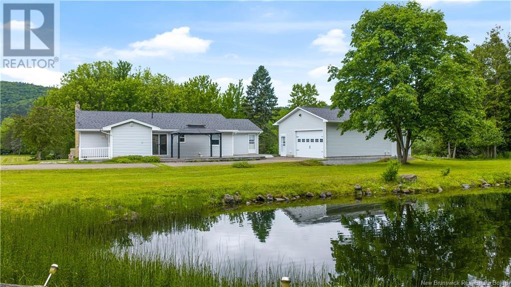 51 Branscombe Ln, Hampton, NB E5N 0H1