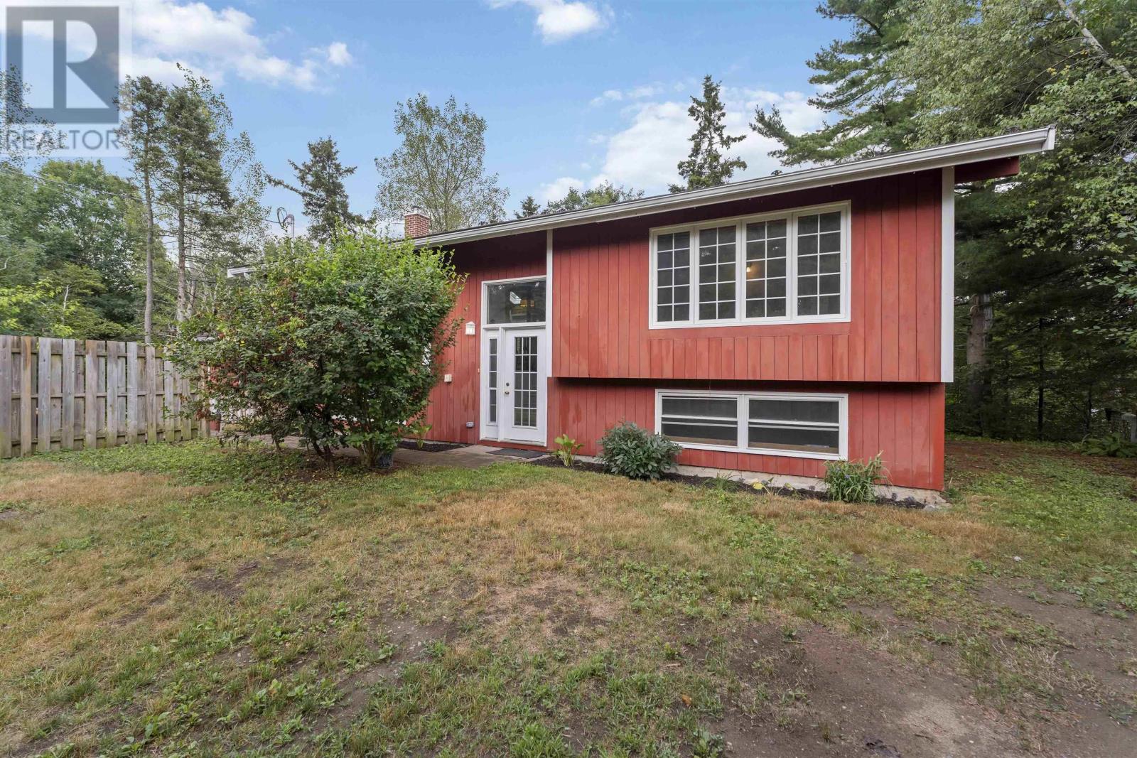 5 Minas Cres, New Minas, NS B4N 4H1