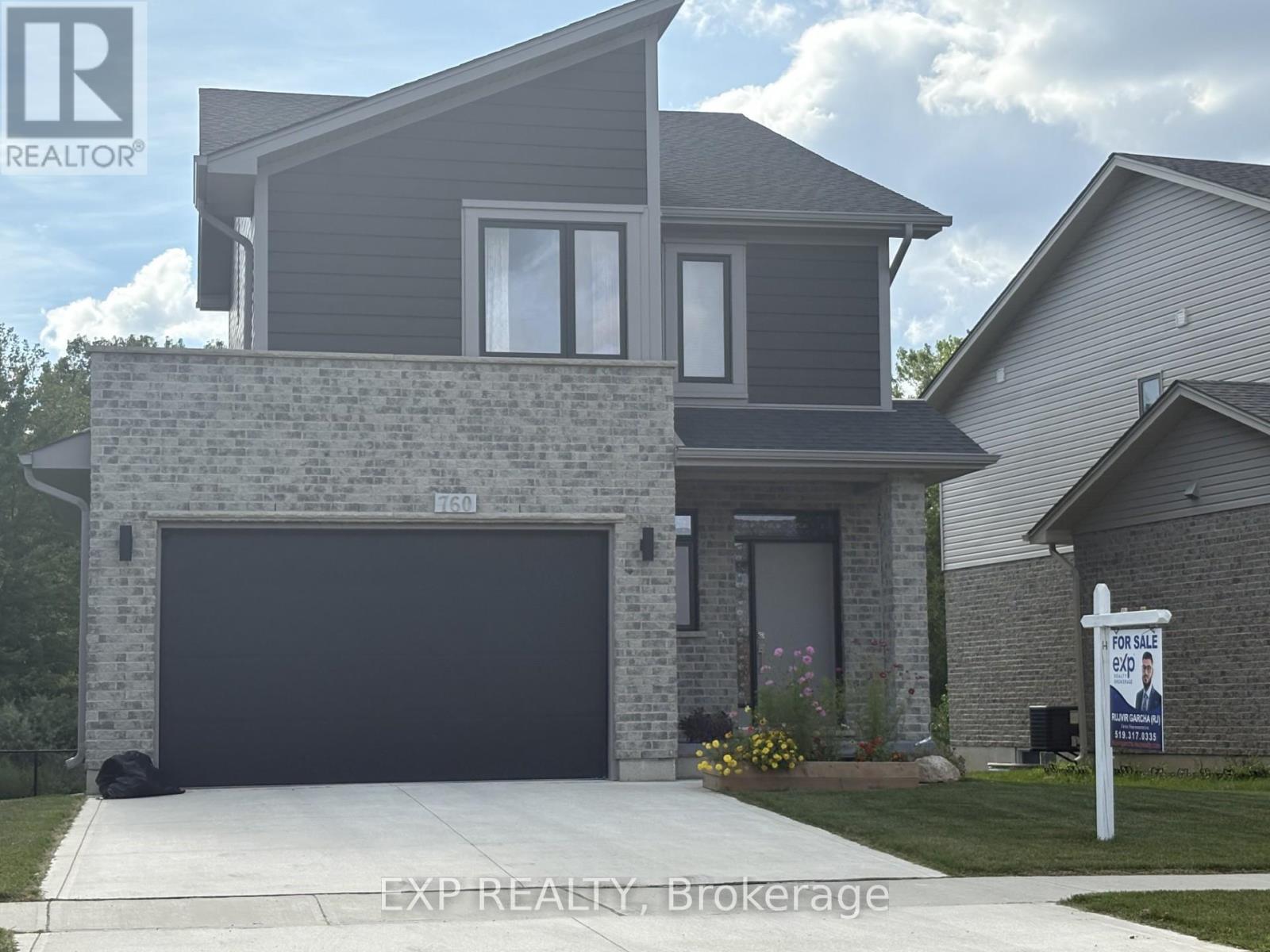 760 Chelton Rd Rd, London, ON N6M 0H8