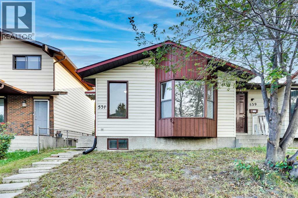 537 Whiteland Dr NE, Calgary, AB T1Y 3S5