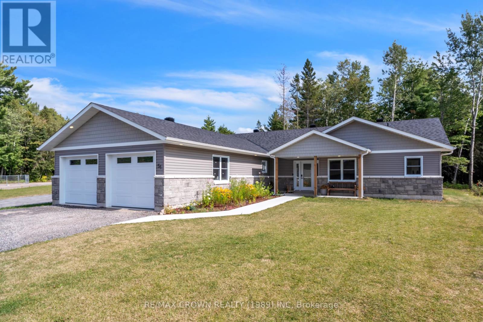 51 Masson Ln, Callander, ON P0H 1H0