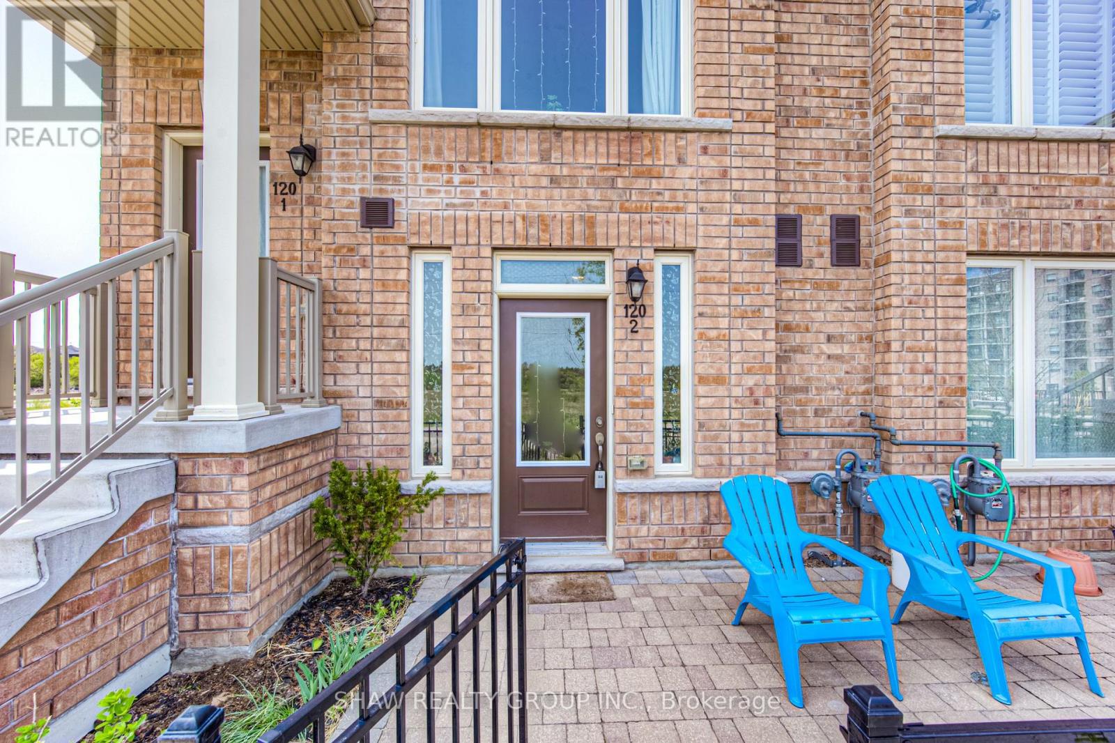 2 120 Watson Pkwy, Guelph, ON N1E 0P6