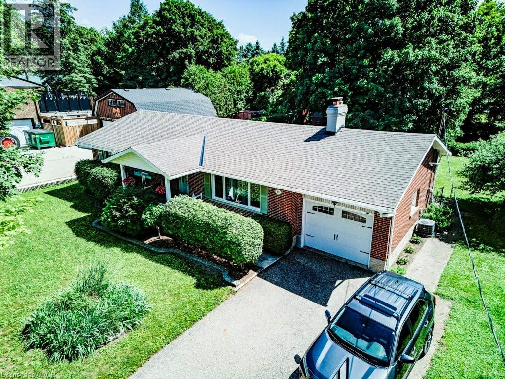 18 Marshall Ave, North Dumfries, ON N0B 1E0