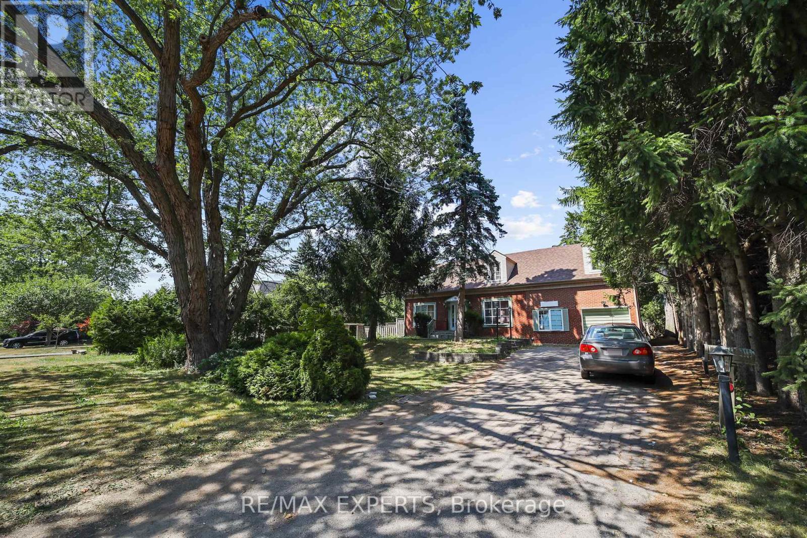 16 Bellehaven Cres, Toronto, ON M1M 1H2