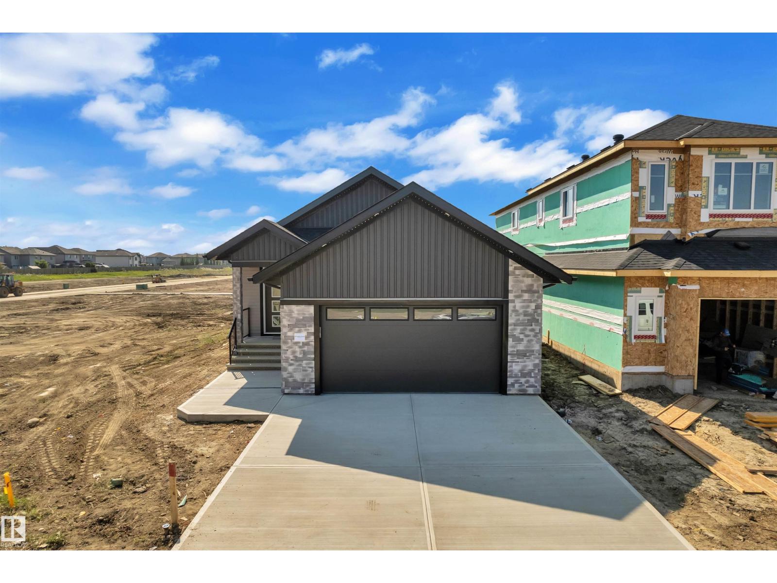 164 Caledon Cres, Spruce Grove, AB T7X 4E3