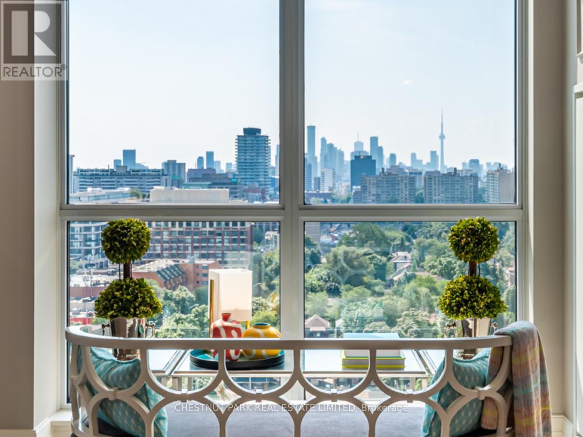60 Berwick Ave Ph1 Ave #ph1, Toronto, ON M5P 1H1