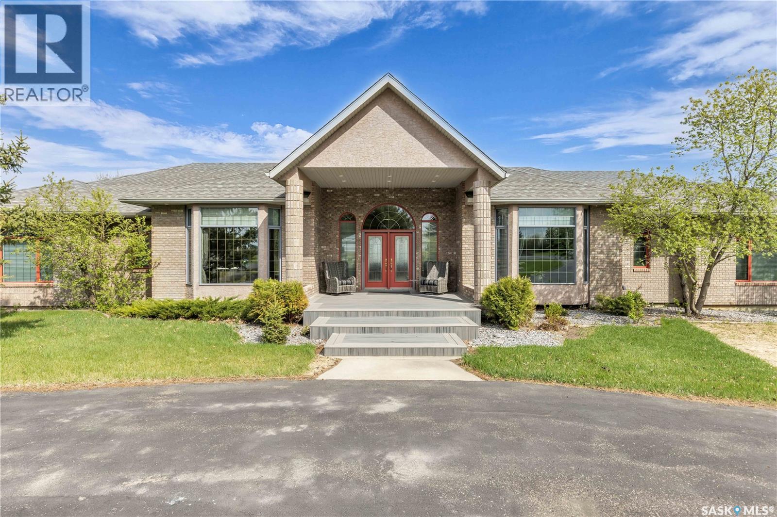 48 Cathedral Bluffs Road, Corman Park Rm No. 344, SK S7P 1A3