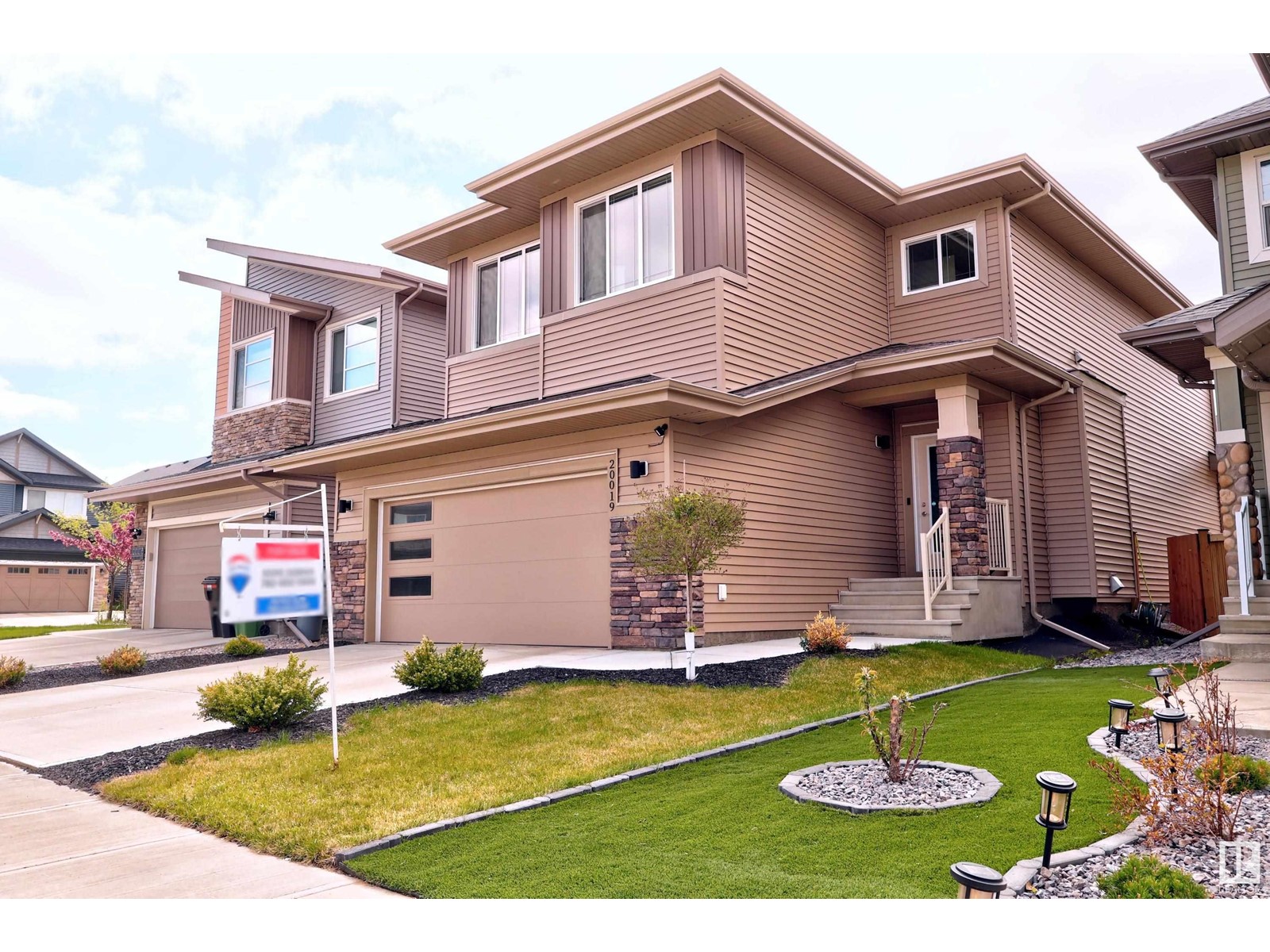 29 Av Nw Unit 20019, Edmonton, AB T6M 0W8