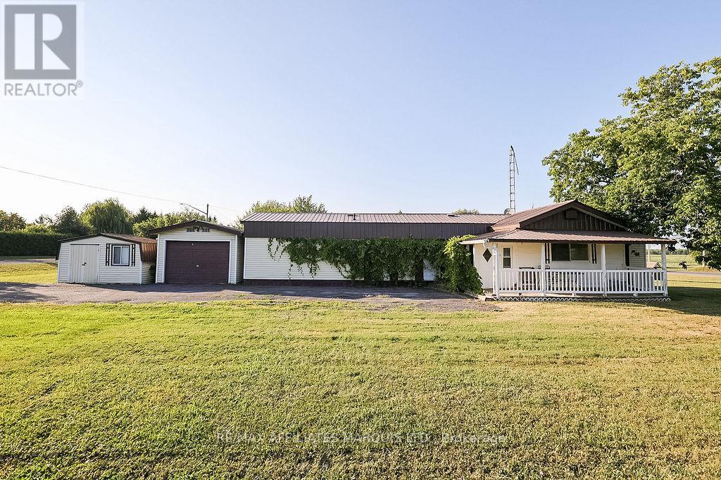 3813 Joann St, North Glengarry, ON K0C 1A0