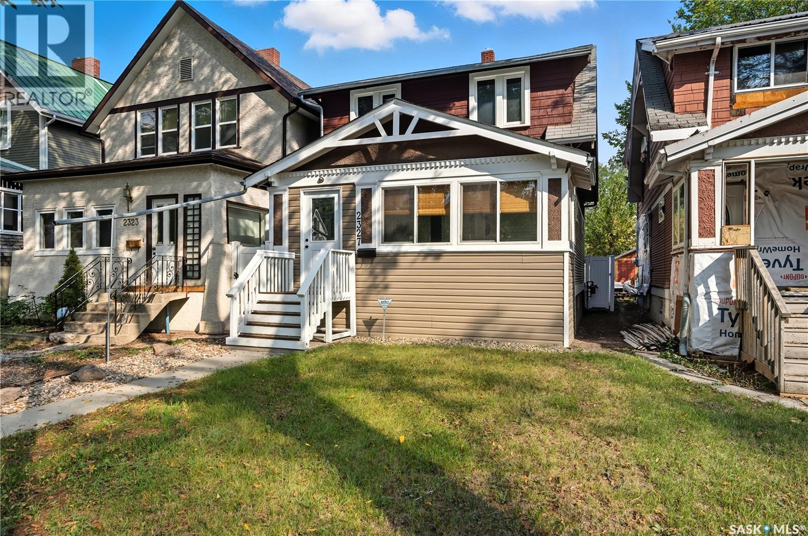 2327 Toronto St, Regina, SK S4P 1N7