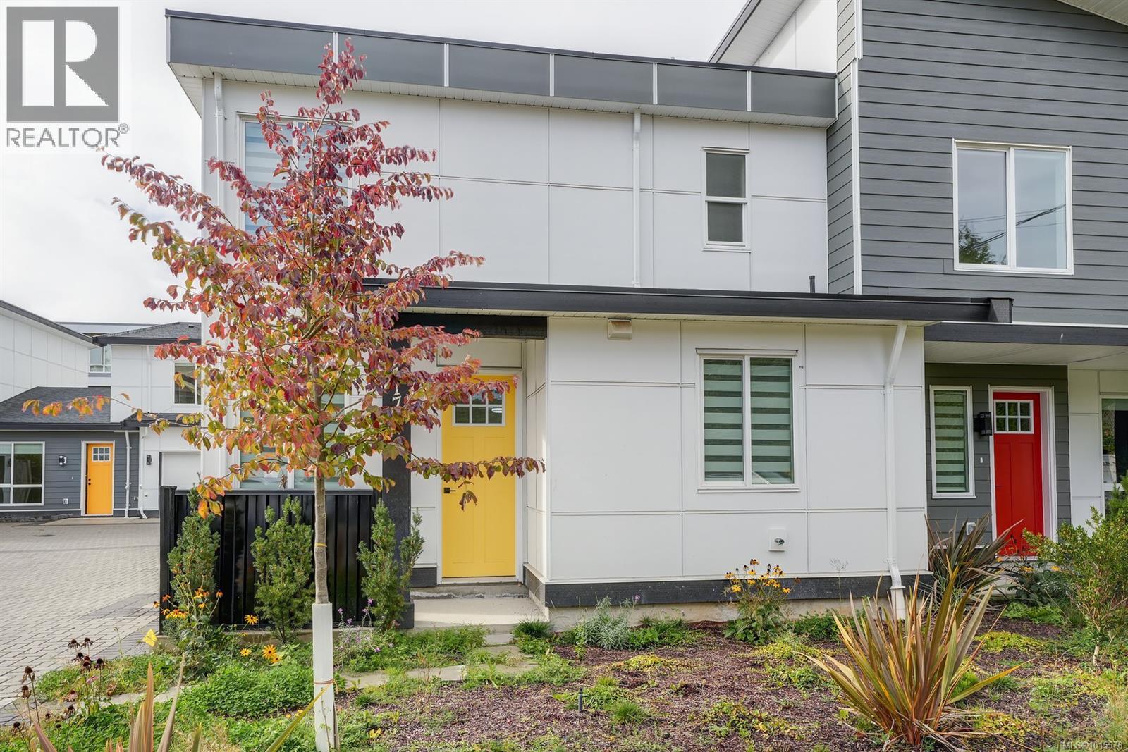 1171 Stellys Cross Rd Unit 6 Rd, Central Saanich, BC V8M 1H4